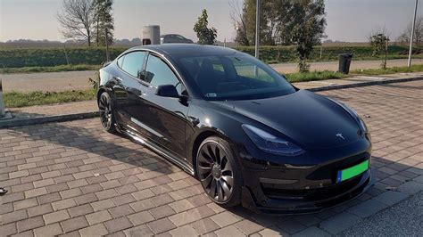 Adni jó 1, meg a Tesla Bitcoin történet! .